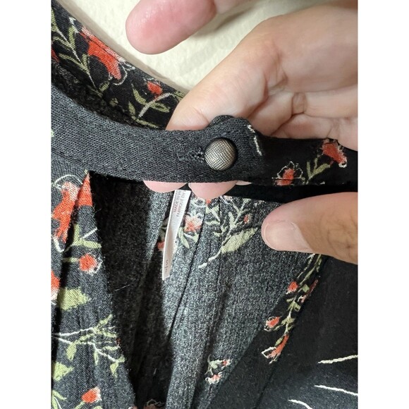 Free People Snap Out Of It Sleeveless Tree Swing Top Small Black Floral NEW - Picture 9 of 16